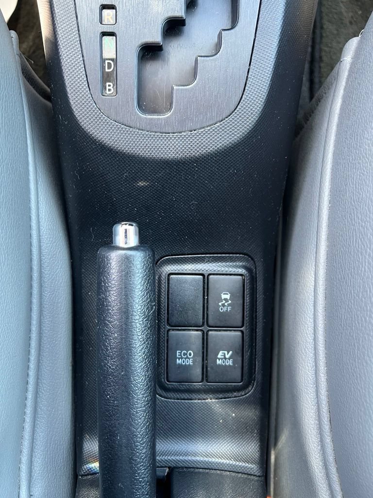 Used 2015 Toyota Prius C Three FWD image 24