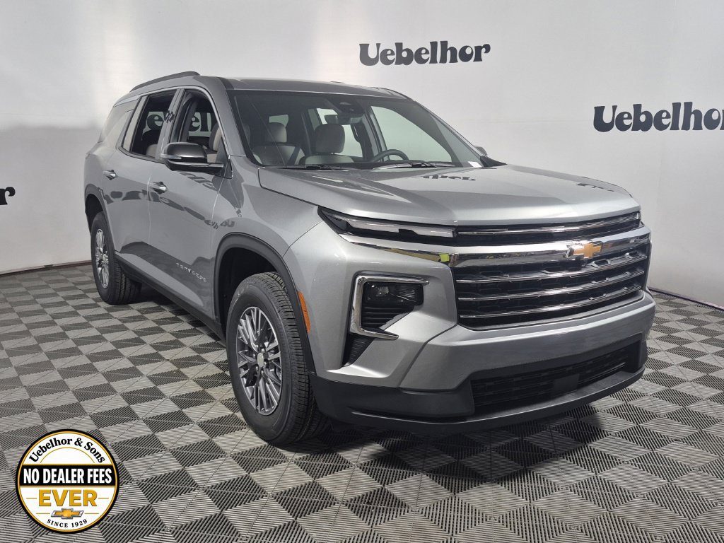 New 2026 Chevrolet Traverse LT w/ Driver Confidence Package FWD 360° Tour