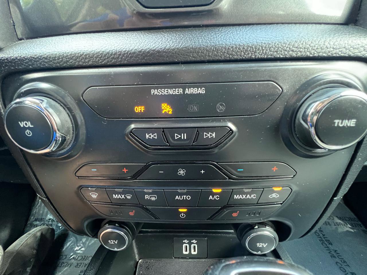 Used 2020 Ford Ranger Lariat w/ Equipment Group 501A Mid image 20