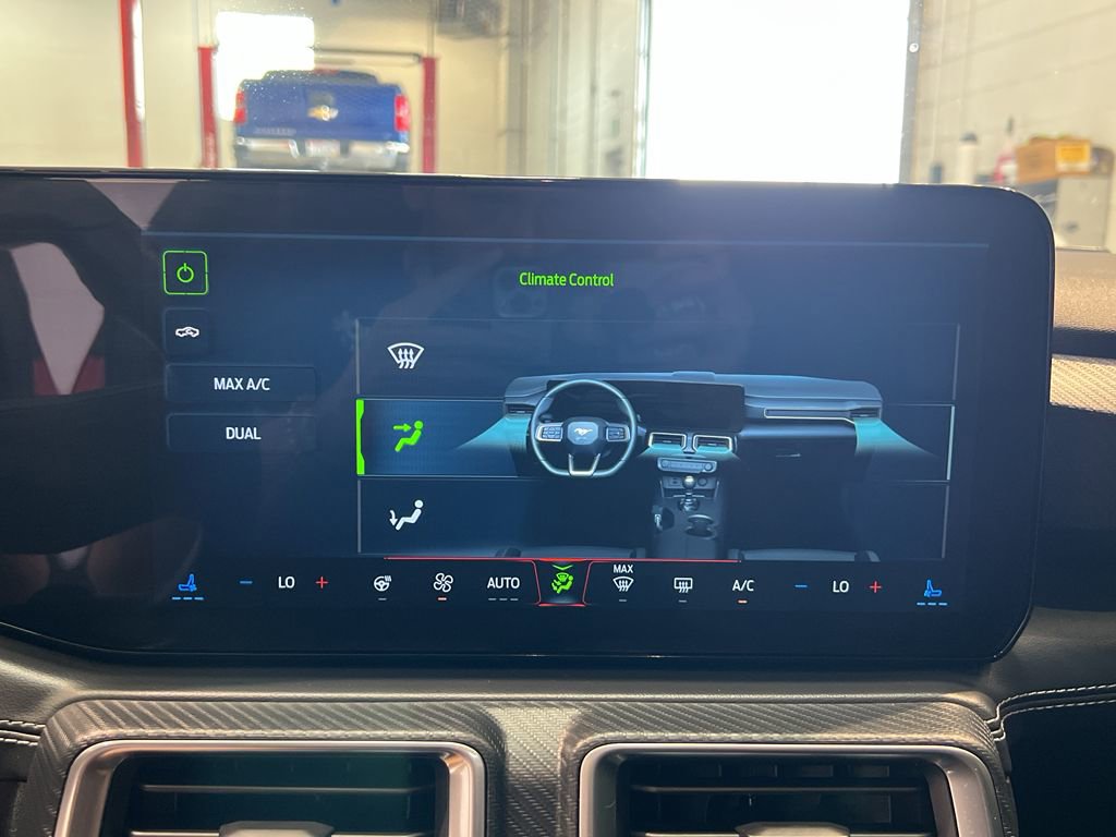 Used 2024 Ford Mustang GT Premium image 25