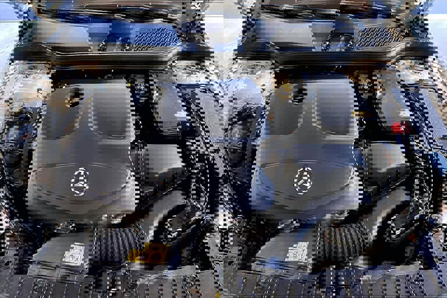 Used 2016 Mercedes-Benz GLA 250 image 32