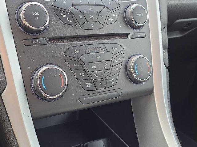 Used 2016 Ford Fusion SE image 27
