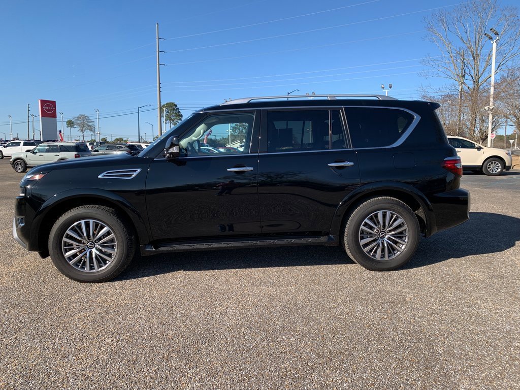 Used 2024 Nissan Armada SL w/ Captain's Chairs Package image 5