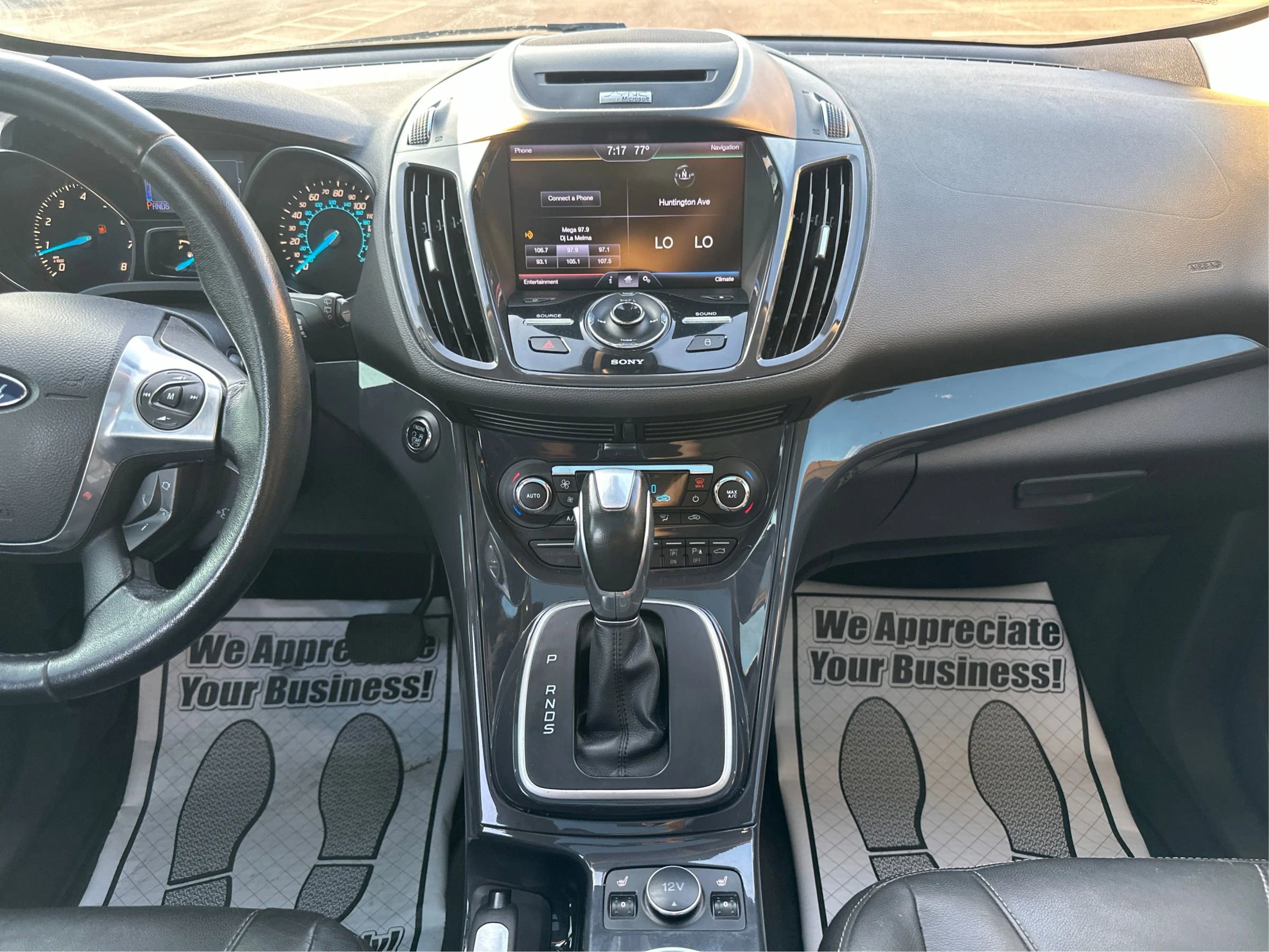 Used 2013 Ford Escape Titanium w/ Parking Technology Pkg image 17