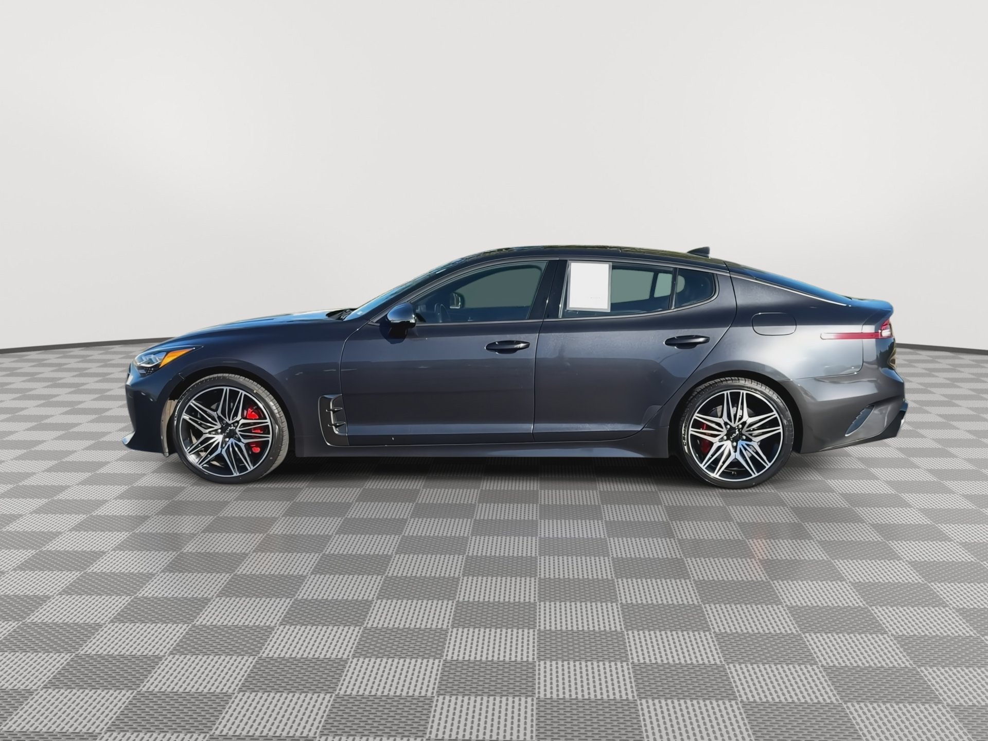 Used 2023 Kia Stinger GT2 AWD/4WD image 5