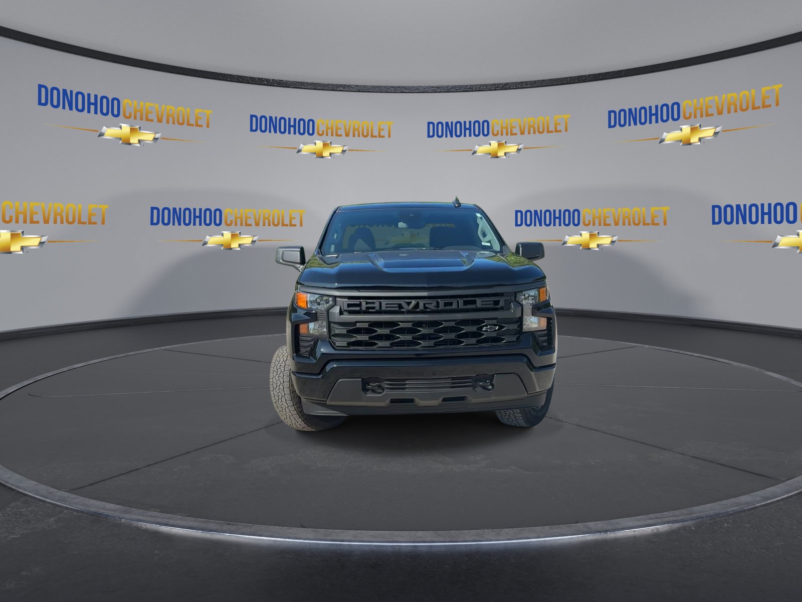 Used 2026 Chevrolet Silverado 1500 Custom w/ Turbomax Blackout Package AWD/4WD image 12