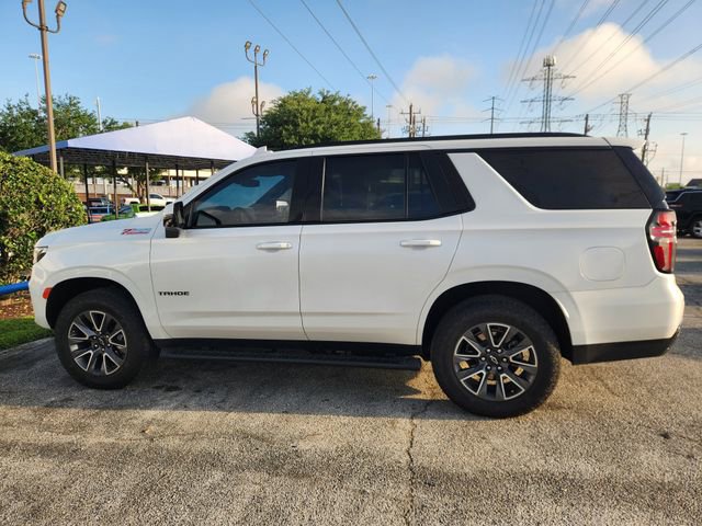 Used 2024 Chevrolet Tahoe Z71 w/ Luxury Package AWD/4WD image 3