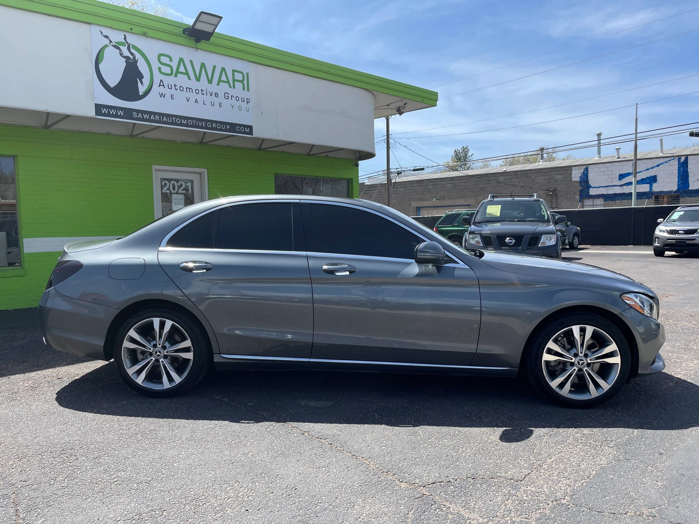 Used 2017 Mercedes-Benz C 300 4MATIC Sedan image 6