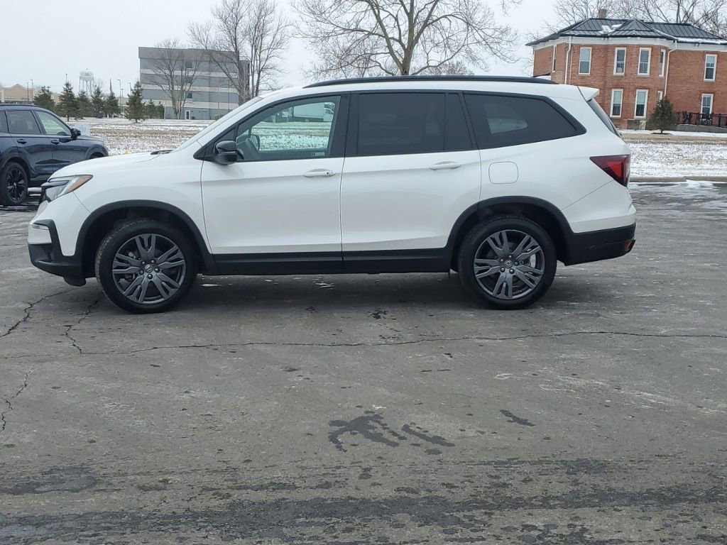 Used 2022 Honda Pilot Sport image 4