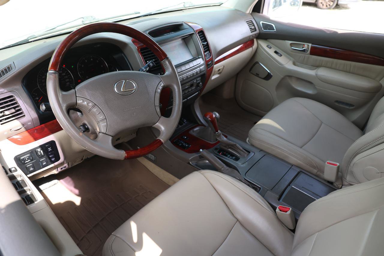 Used 2009 Lexus GX 470 AWD/4WD image 4