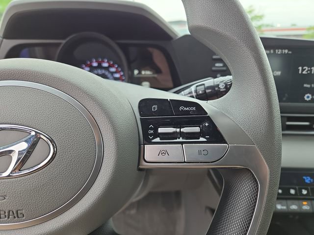 Certified 2023 Hyundai Elantra SEL FWD image 17