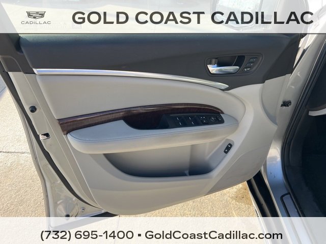 Used 2019 Acura MDX SH-AWD image 16