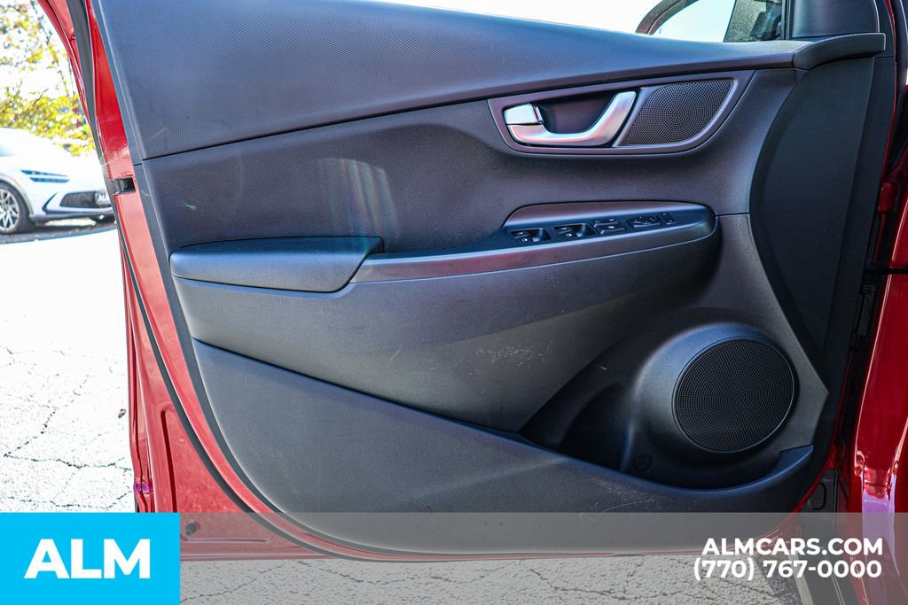 Used 2022 Hyundai Kona SEL w/ Cargo Package image 51
