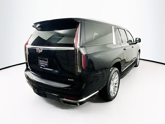 Used 2023 Cadillac Escalade ESV Premium Luxury image 8