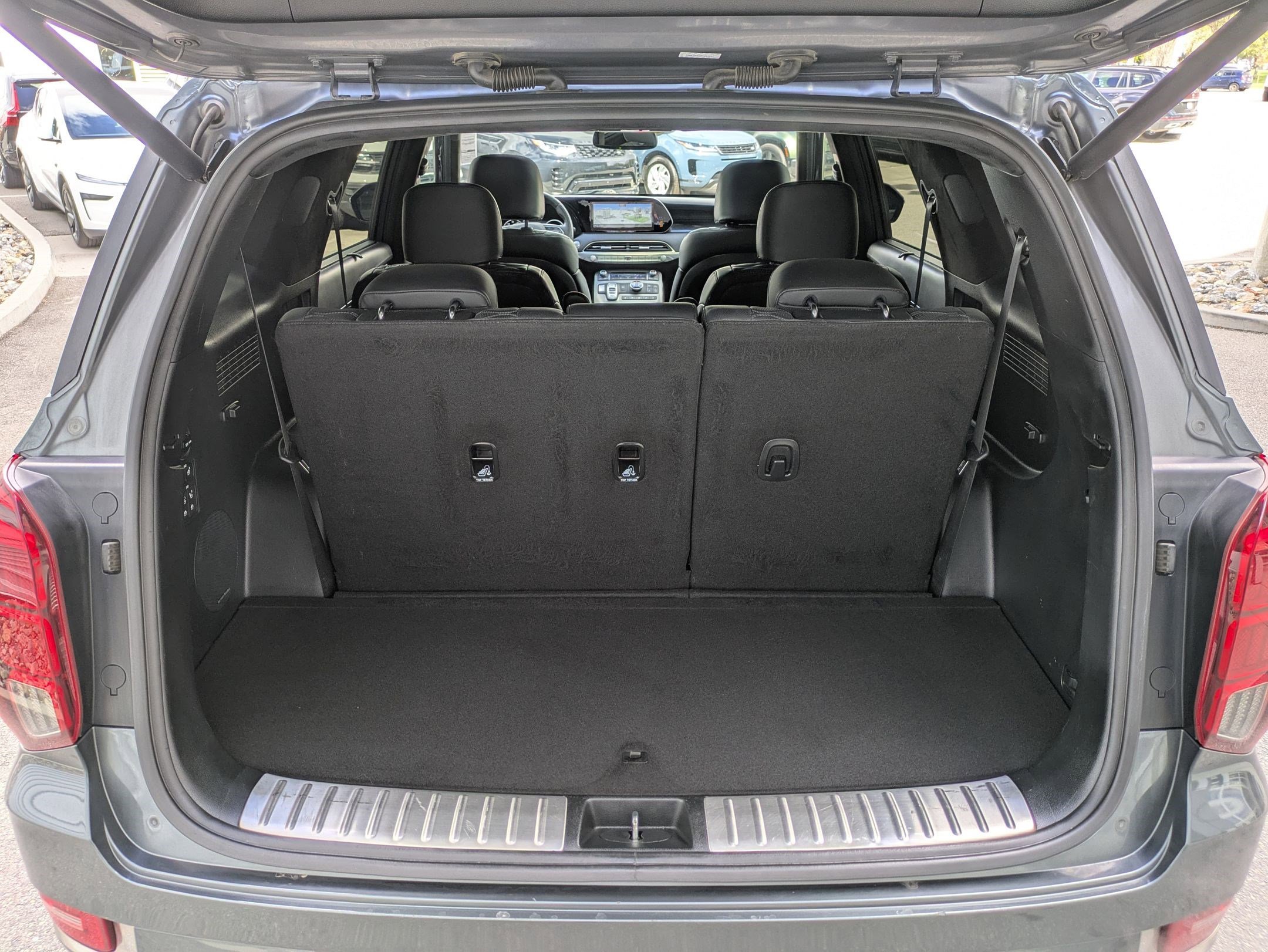 Used 2022 Hyundai Palisade Calligraphy image 29