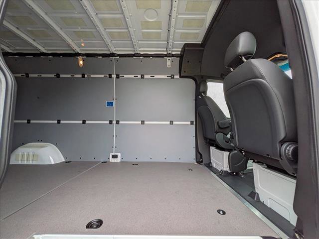 New 2026 Mercedes-Benz Sprinter 2500 image 15