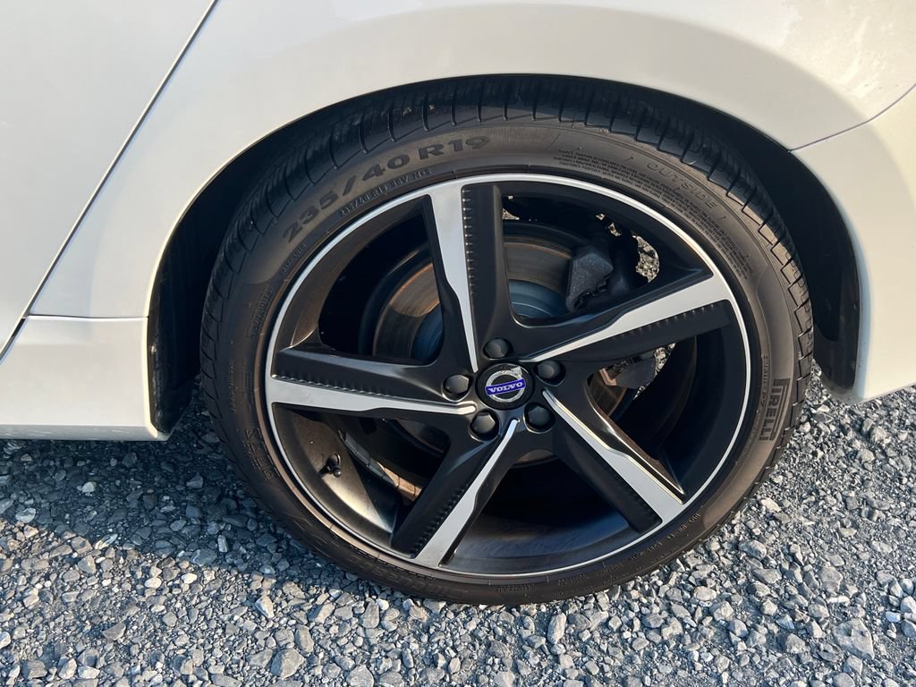 Used 2016 Volvo S60 T6 R-Design AWD/4WD image 15