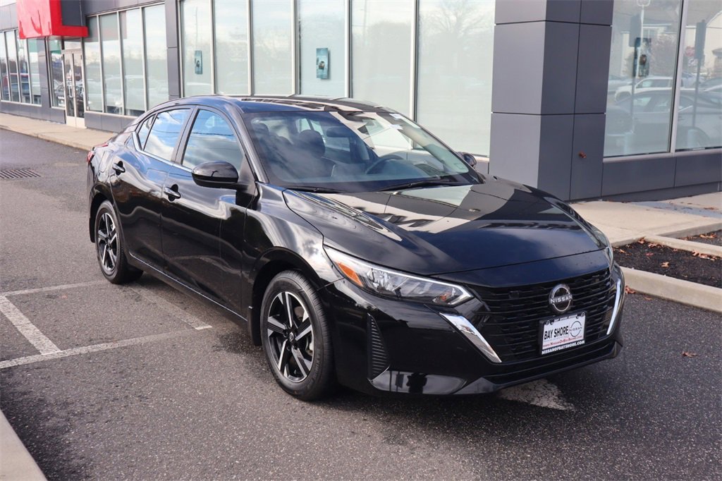 Certified 2025 Nissan Sentra SV w/ All-Weather Package image 3