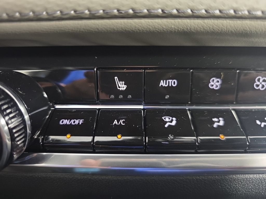 New 2026 Chevrolet Equinox LT w/ Convenience Package II FWD image 31