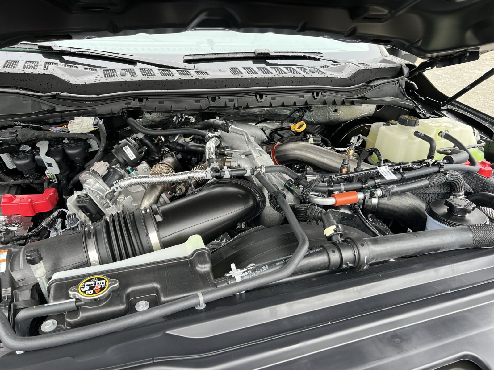New 2027 Ford F350 Lariat w/ Lariat Premium Package AWD/4WD image 28