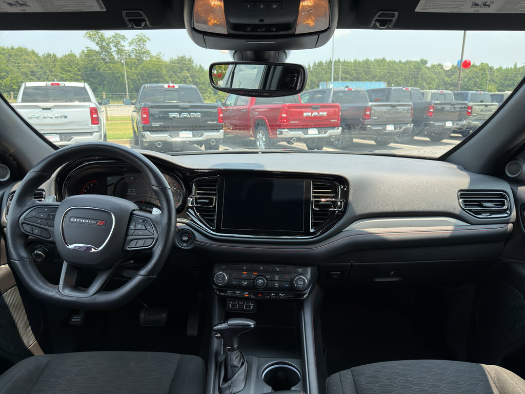 Used 2025 Dodge Durango GT AWD/4WD image 11