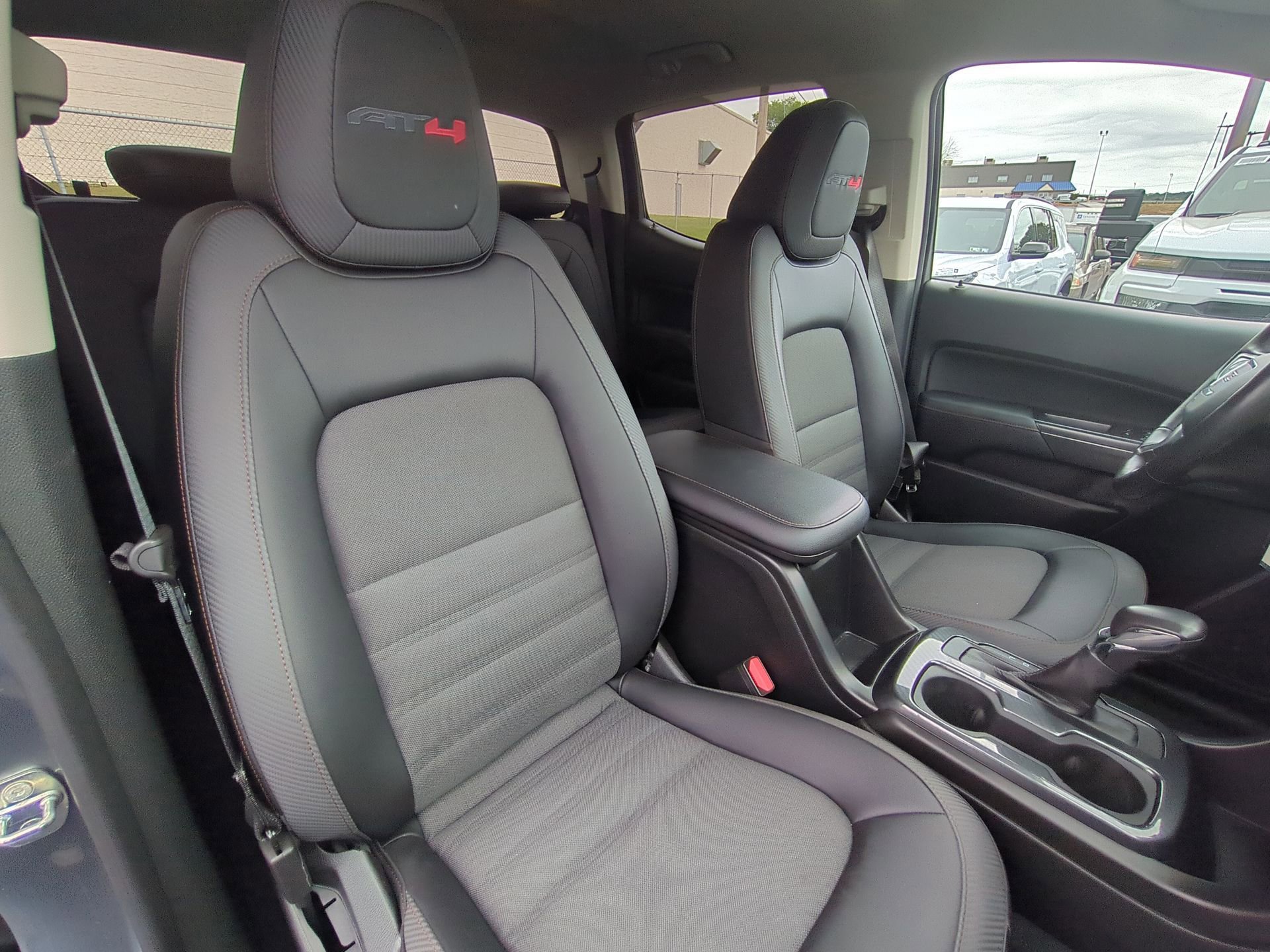 Certified 2022 GMC Canyon AT4 AWD/4WD image 28