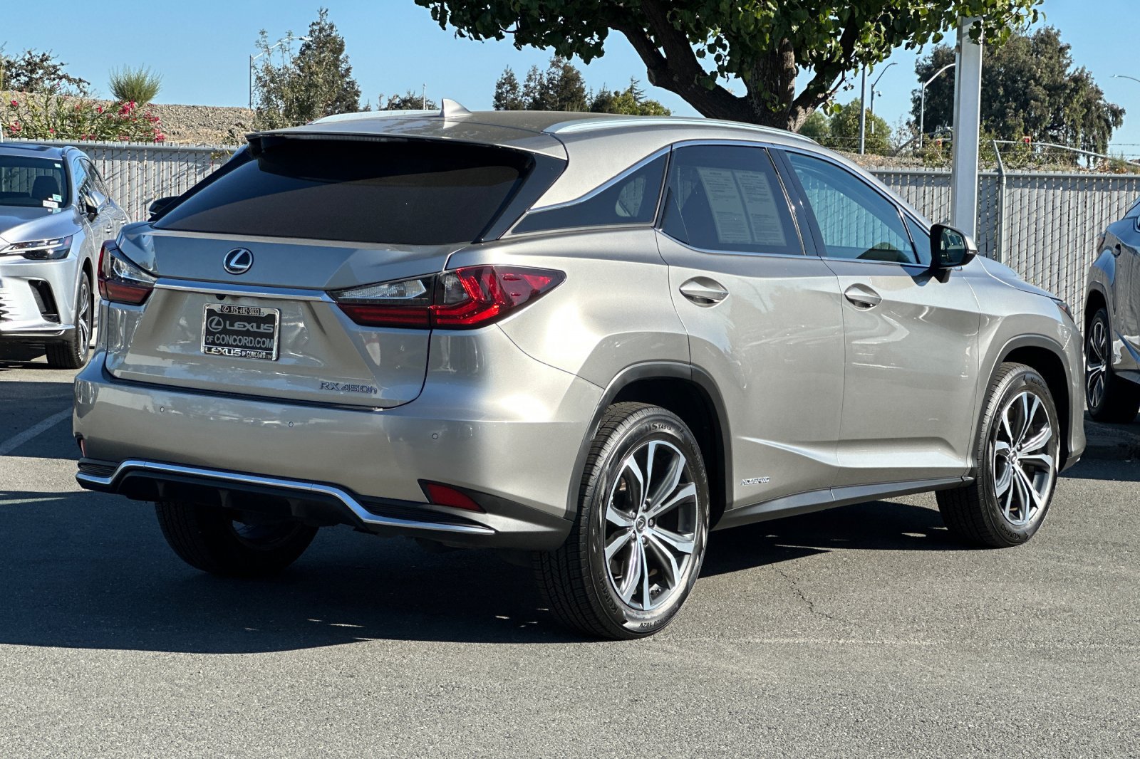 Certified 2021 Lexus RX 450h AWD w/ Premium Package image 4