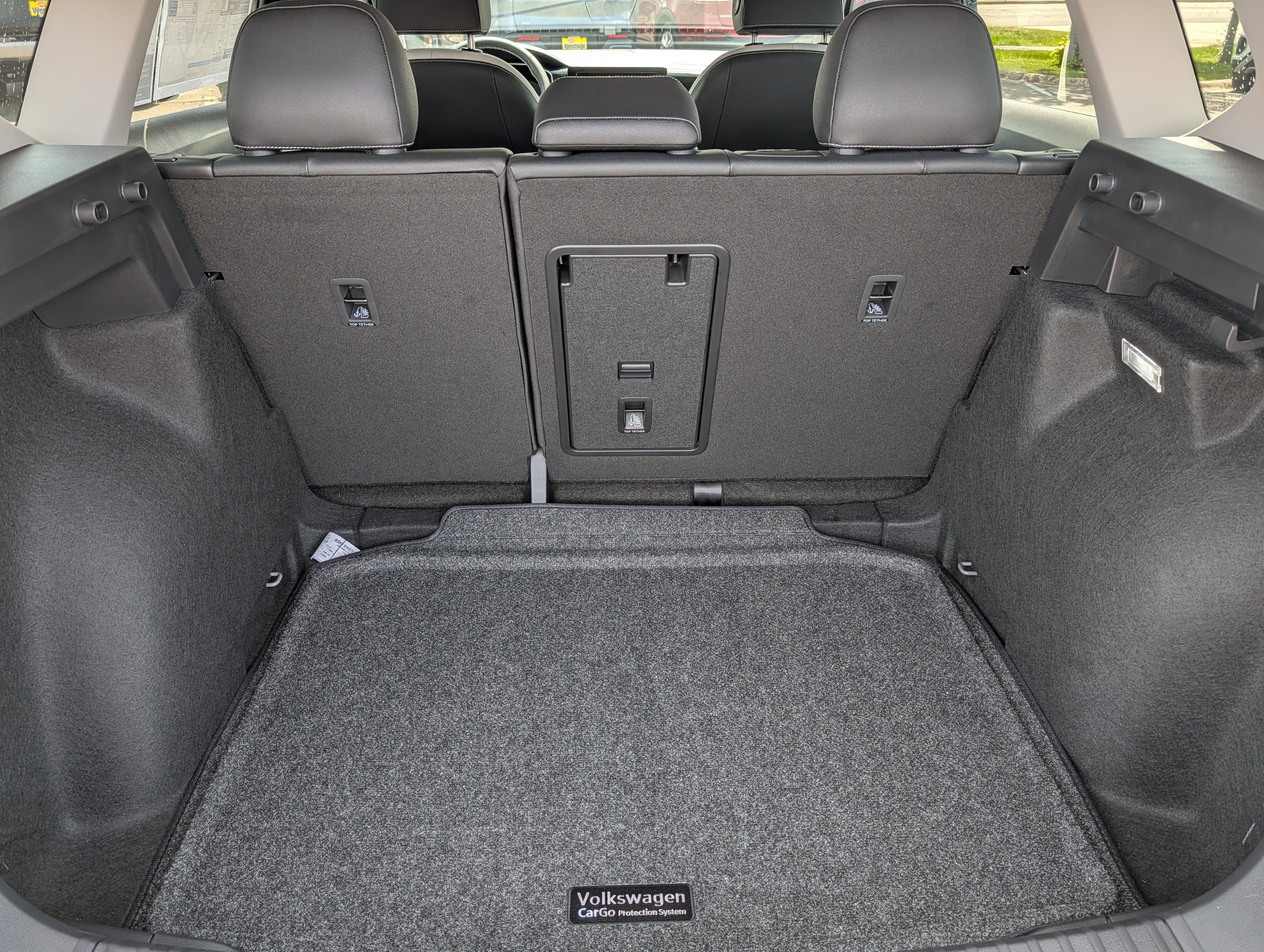 New 2026 Volkswagen Taos SE FWD image 6