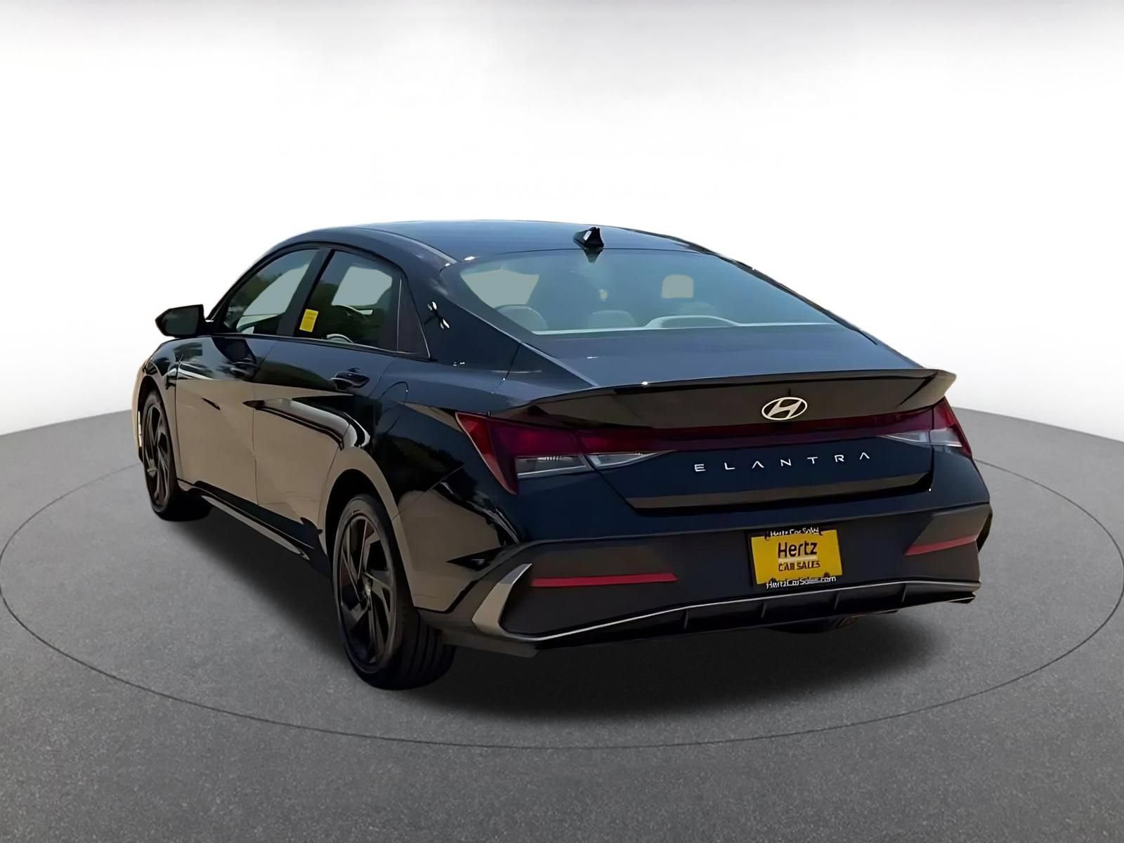Used 2026 Hyundai Elantra Sport FWD image 10