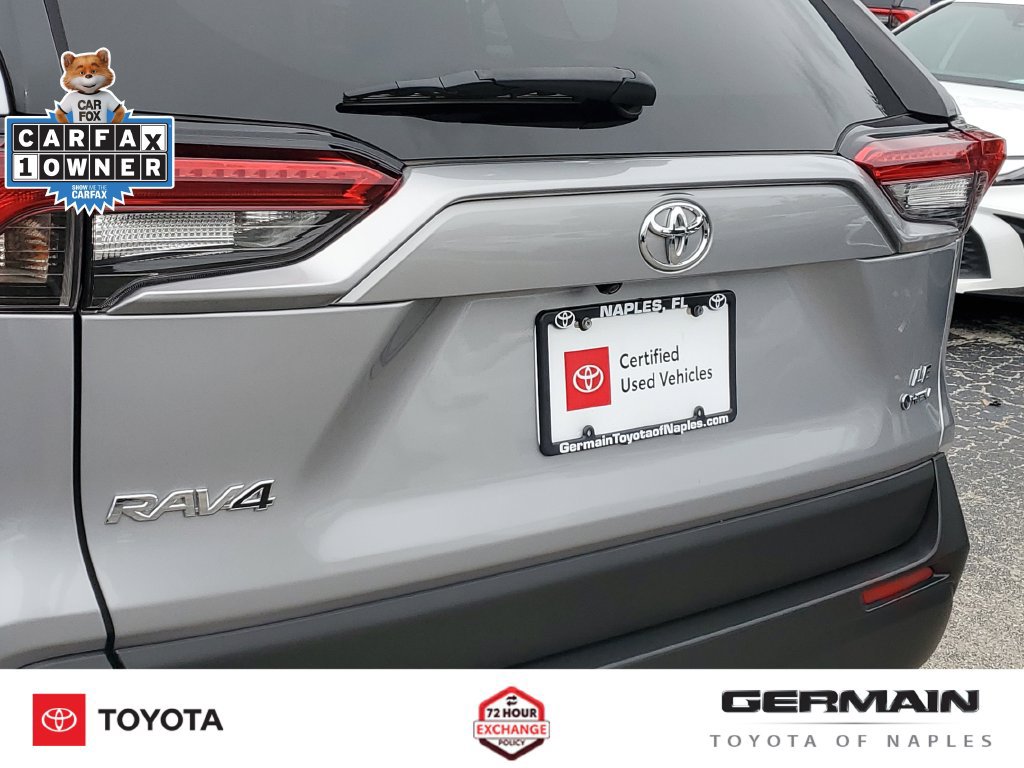 Certified 2025 Toyota RAV4 LE AWD/4WD image 17