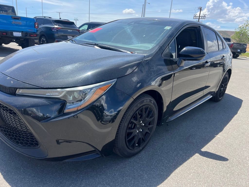 Used 2022 Toyota Corolla LE w/ Carpet Mat Package (TMS) image 11