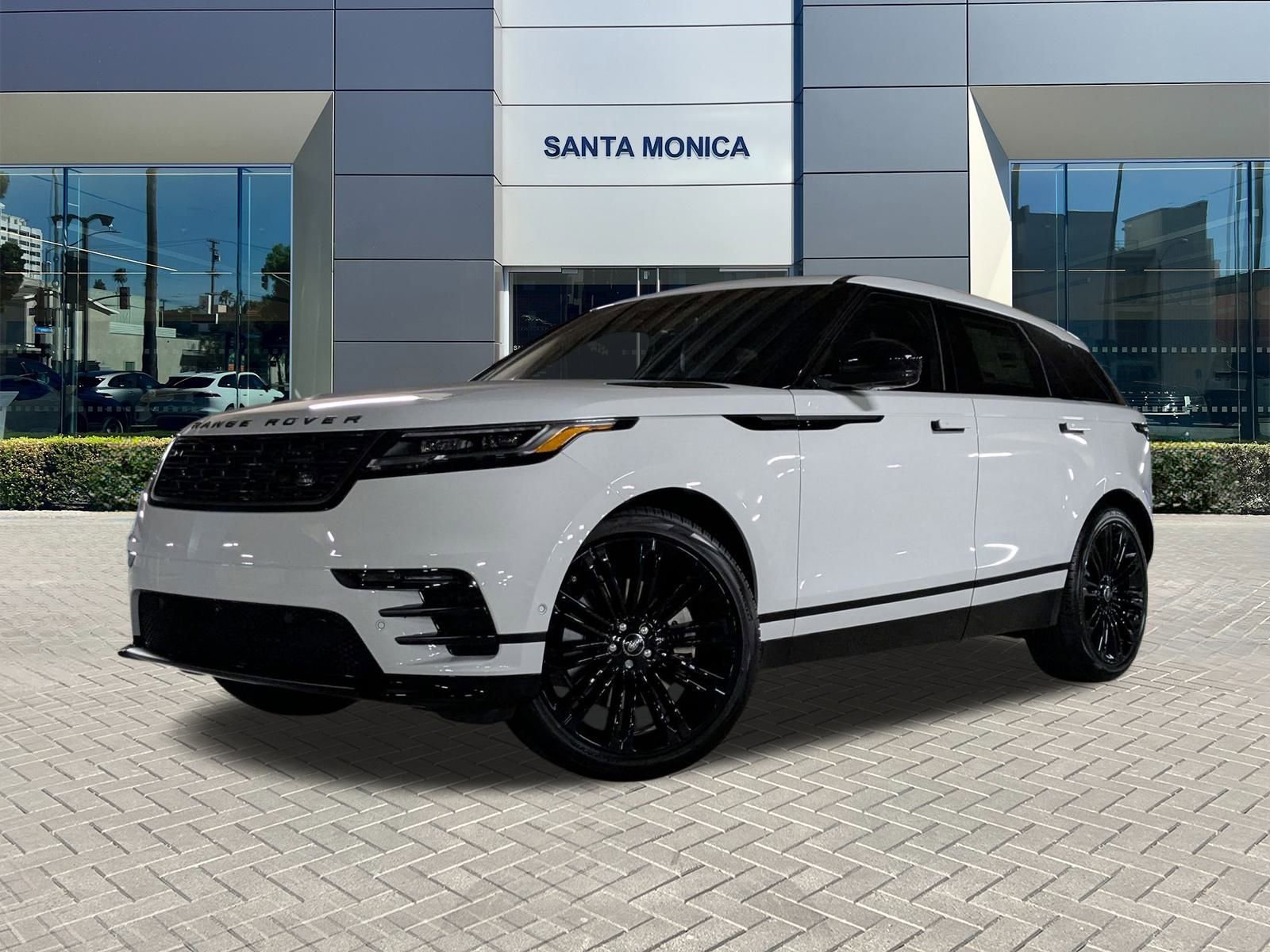 New 2026 Land Rover Range Rover Velar Dynamic SE