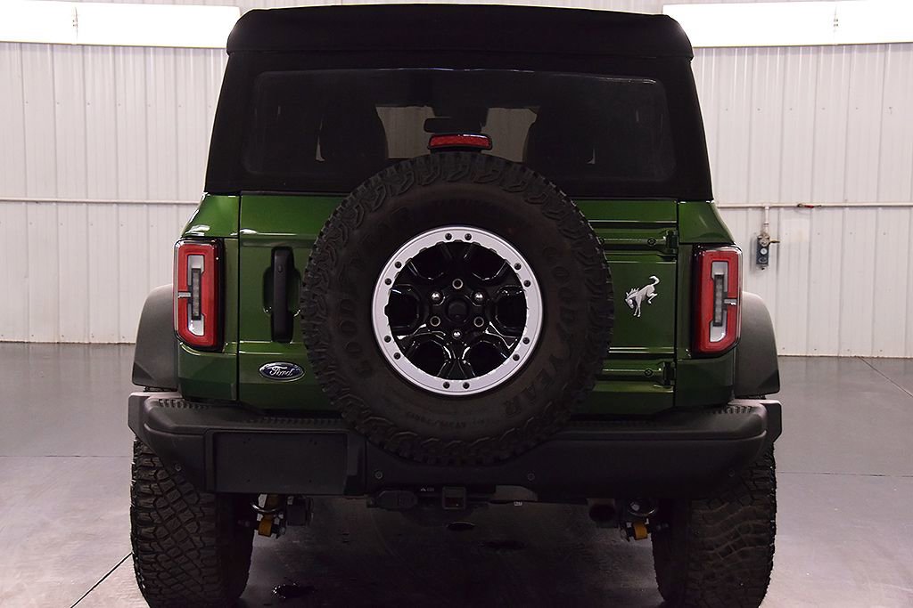 Used 2023 Ford Bronco Badlands AWD/4WD image 6