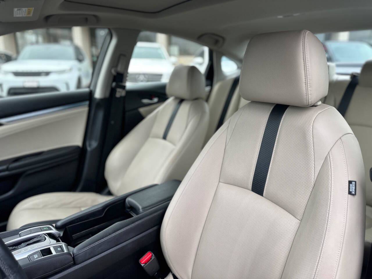 Used 2018 Honda Civic Touring image 21