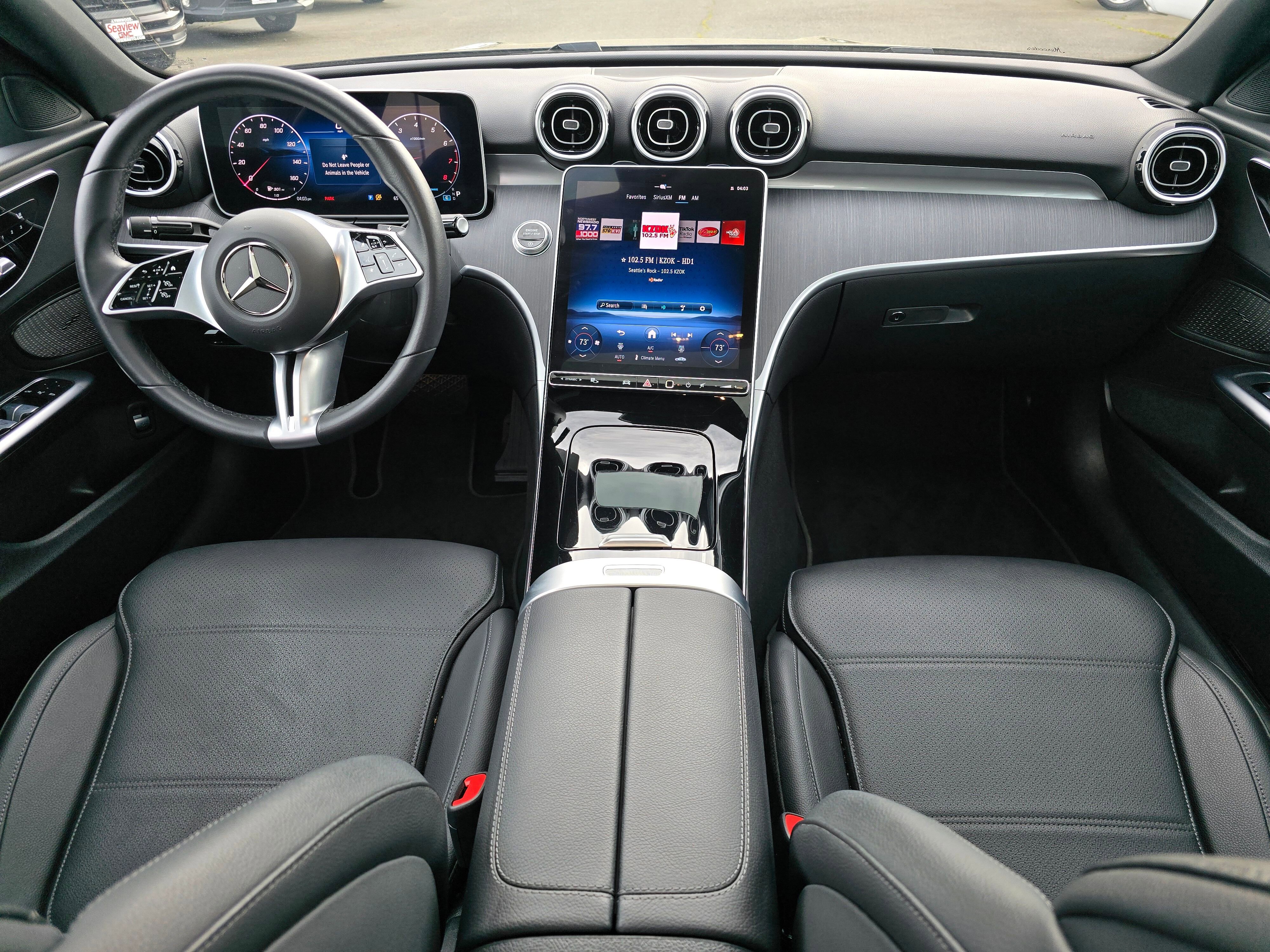 Used 2025 Mercedes-Benz C 300 Sedan image 17