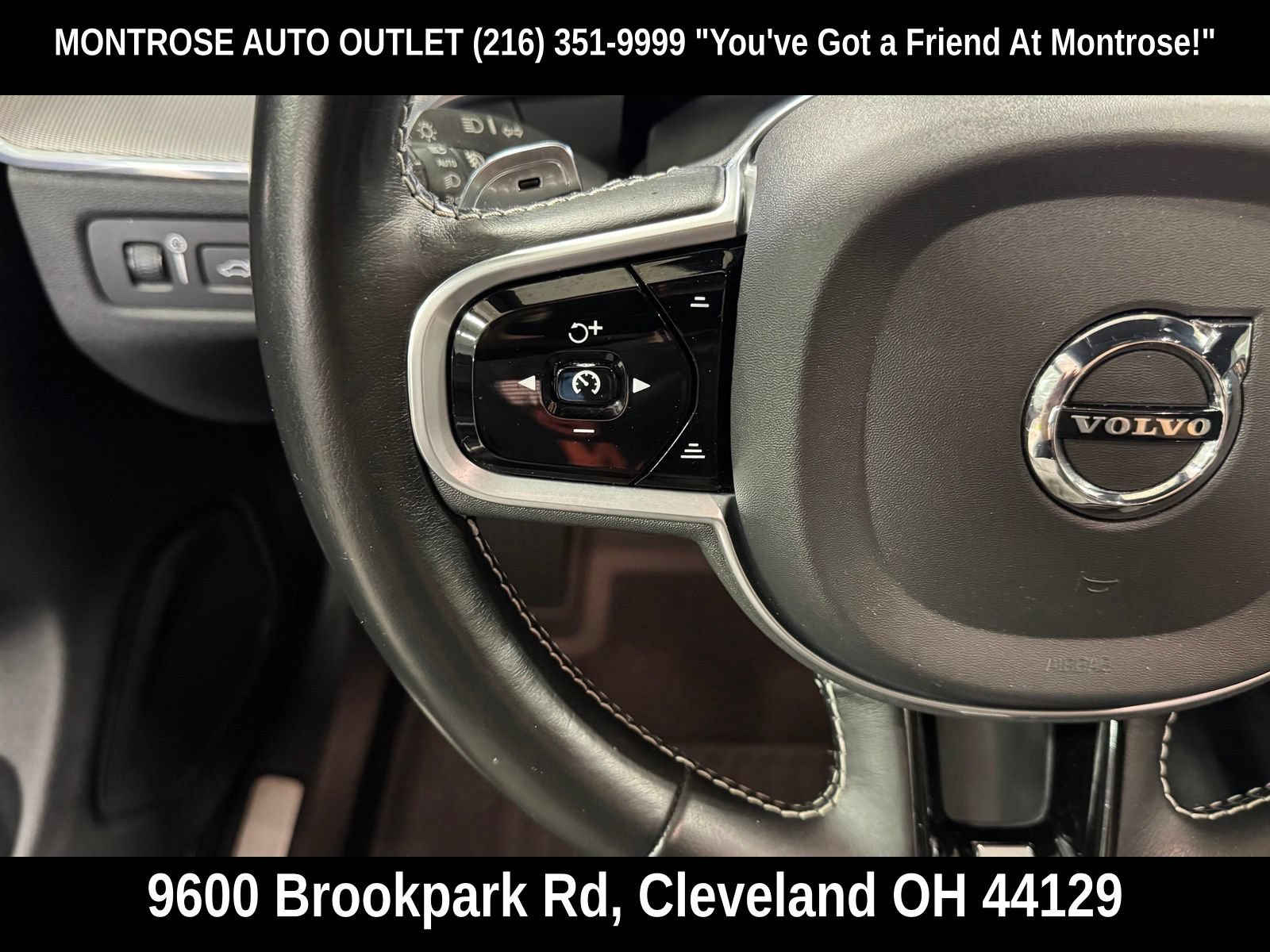 Used 2020 Volvo XC60 T8 R-Design AWD/4WD image 21