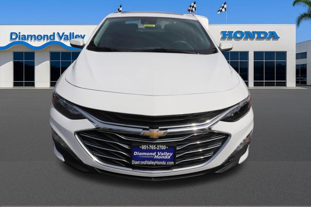 Used 2023 Chevrolet Malibu LT w/ Driver Confidence Package image 2