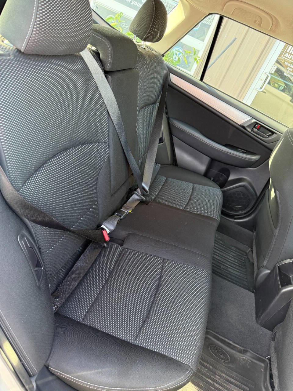 Used 2018 Subaru Outback 2.5i image 8