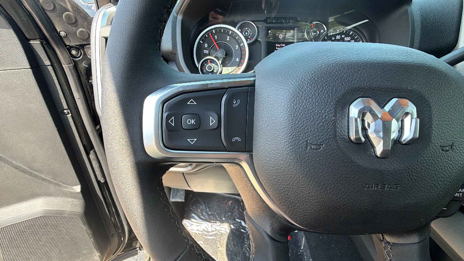 New 2026 RAM 2500 Big Horn AWD/4WD image 23