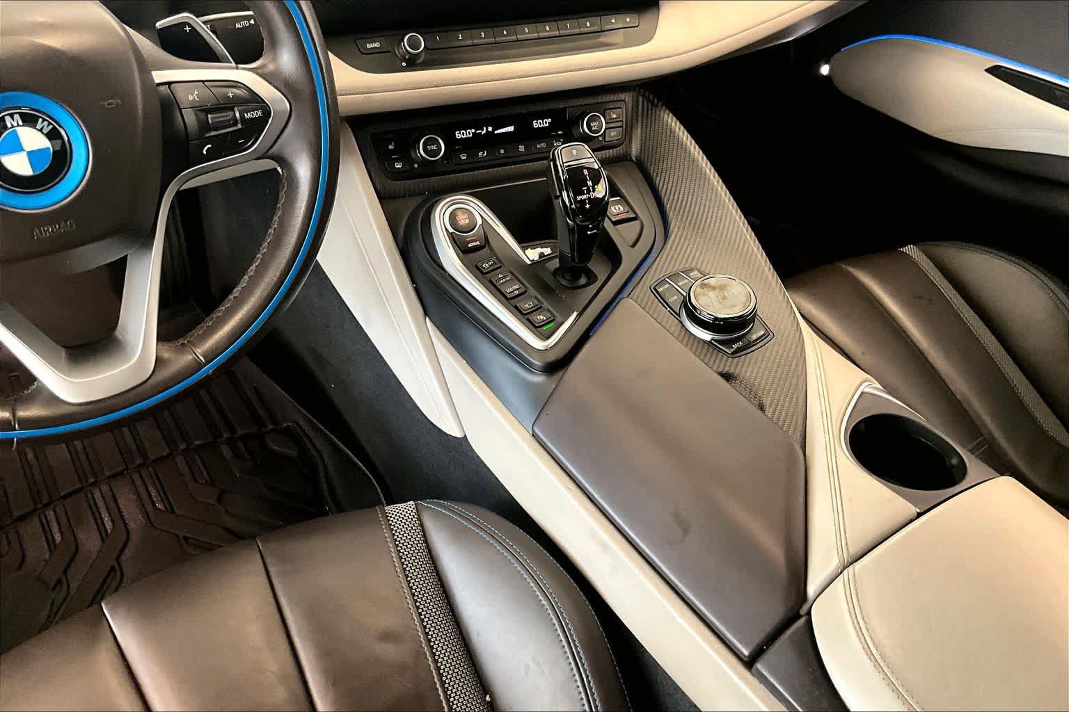 Used 2019 BMW i8 Coupe AWD/4WD image 15