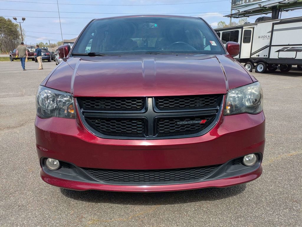 Used 2018 Dodge Grand Caravan SE image 9