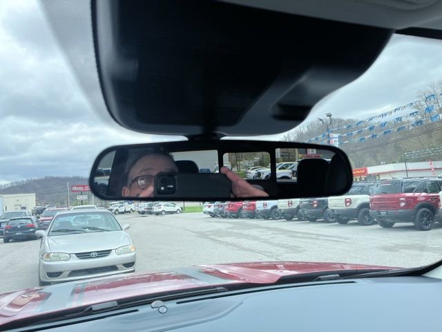 New 2026 Ford Maverick Lariat w/ Black Appearance Package image 31