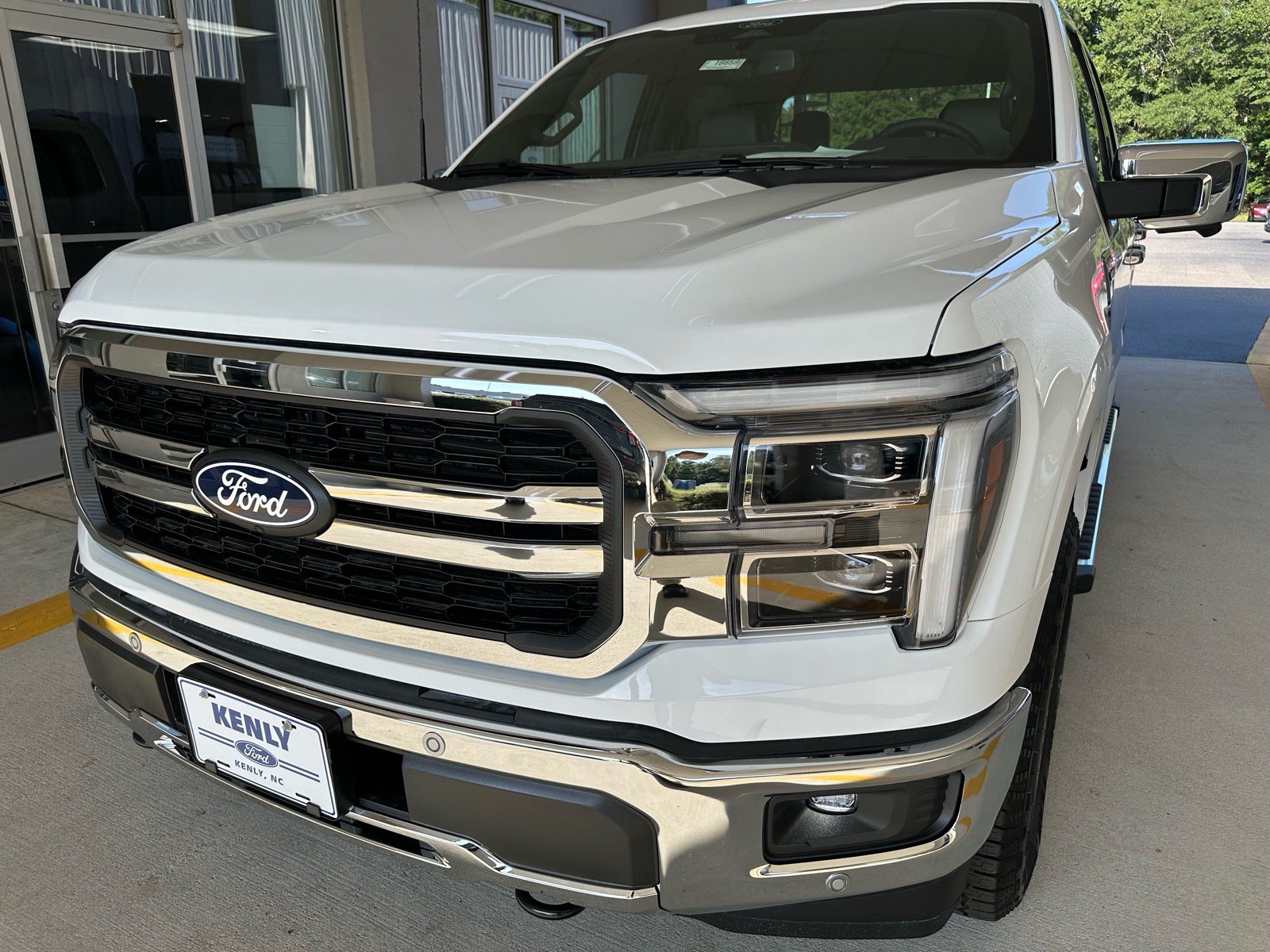 New 2026 Ford F150 Lariat w/ Bed Utility Package AWD/4WD image 2