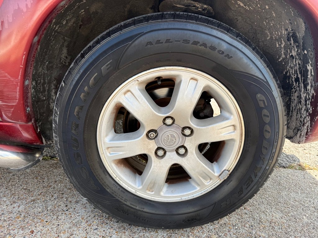 Used 2002 Toyota Highlander Limited image 20