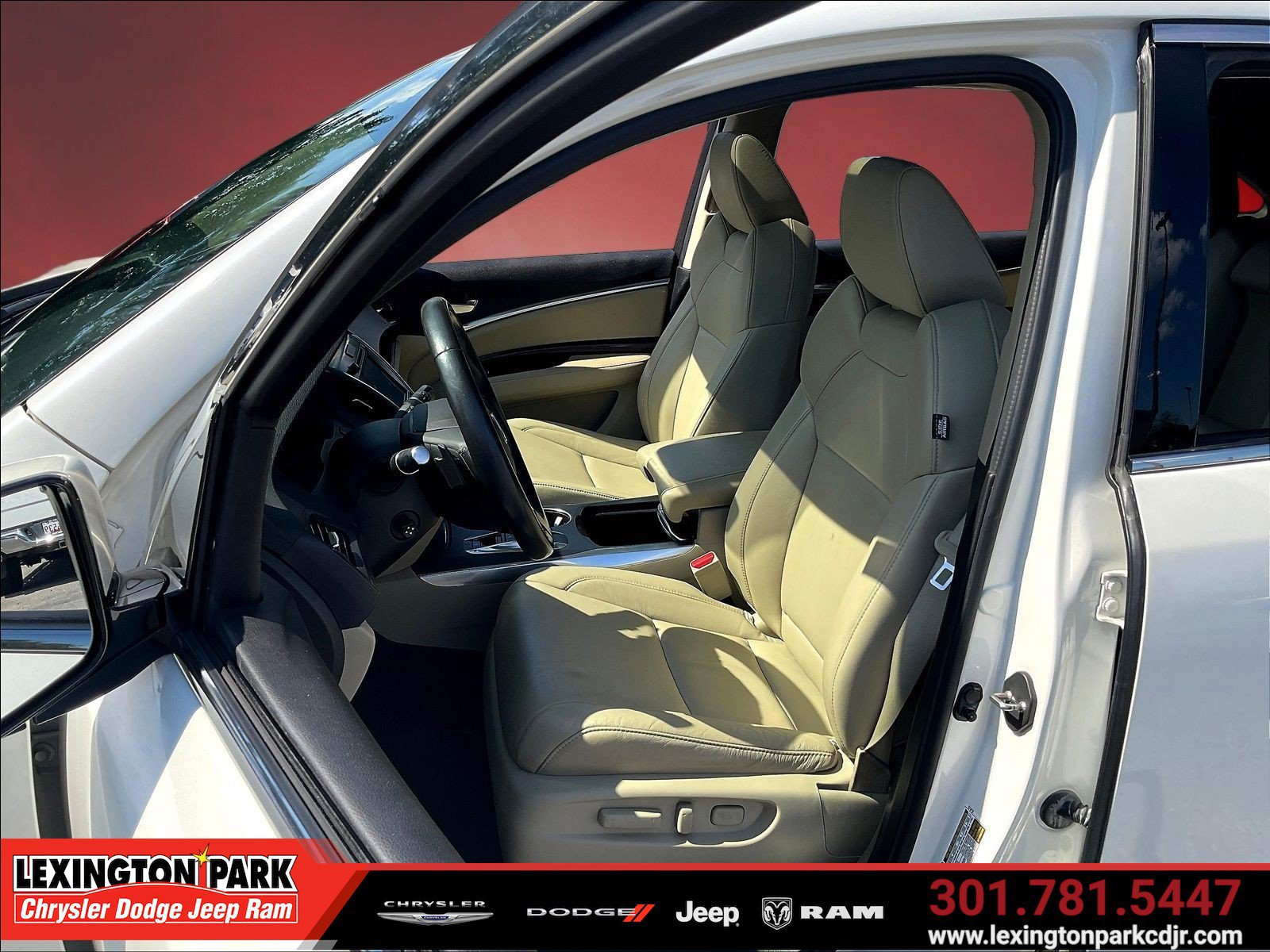 Used 2017 Acura MDX w/ Technology Package AWD/4WD image 20