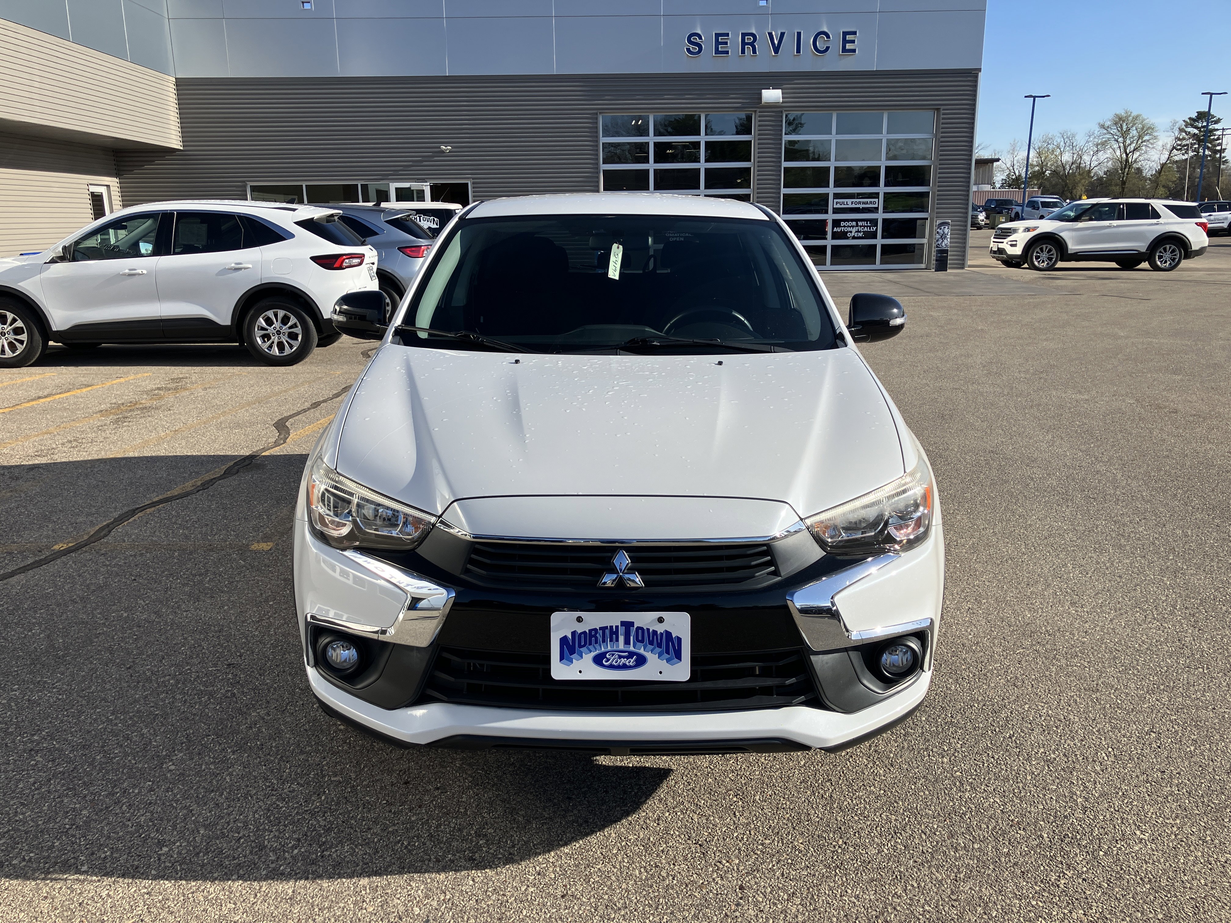 Used 2017 Mitsubishi Outlander Sport LE AWD/4WD image 3