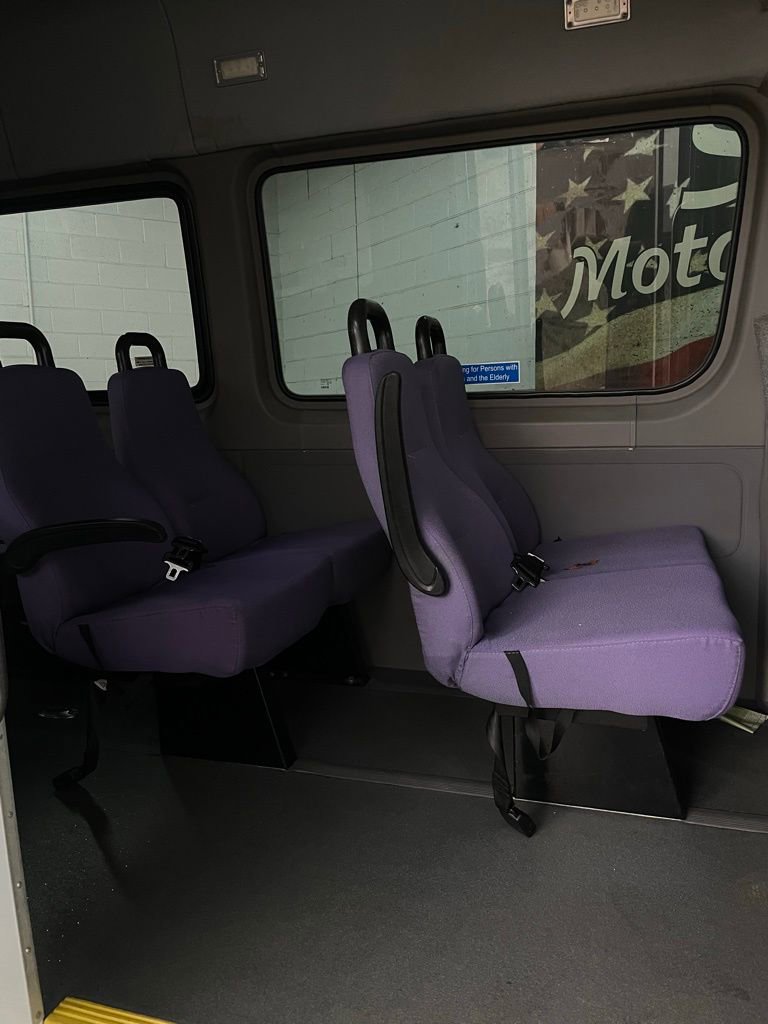 Used 2008 Dodge Sprinter 3500 w/ Window Group Iv Fixed Glass image 15