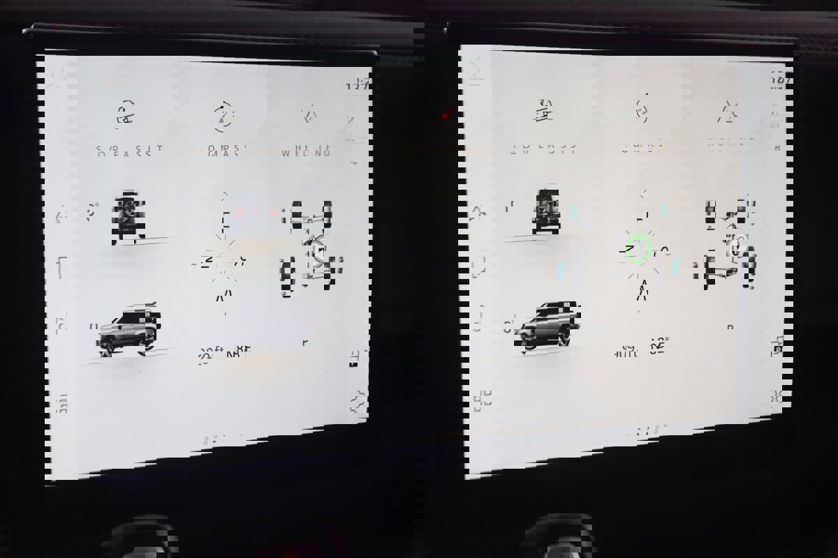 Used 2022 Land Rover Defender 110 SE image 32