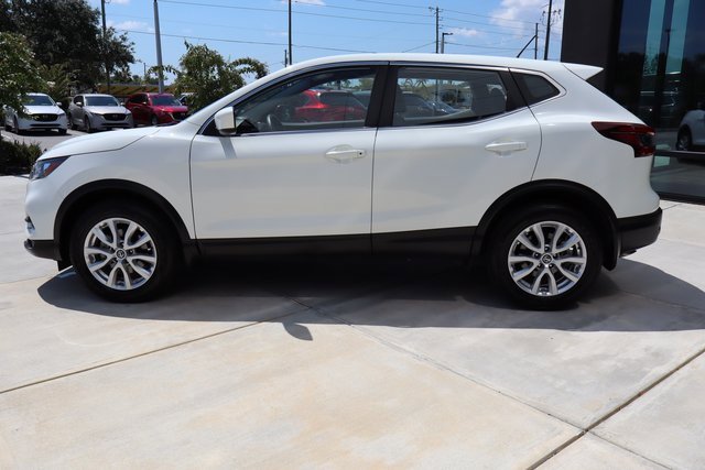 Used 2022 Nissan Rogue Sport S image 7