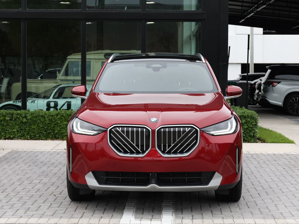 Used 2025 BMW X3 xDrive30i image 3